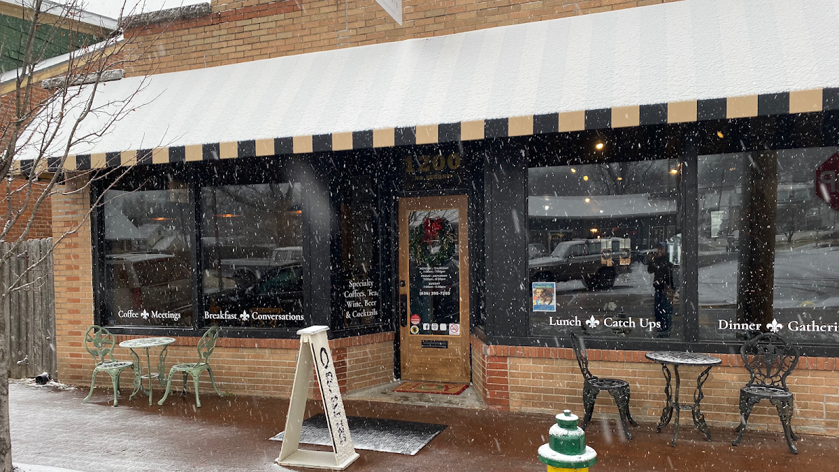 La Belle Vie / The Cafe At Frenchtown